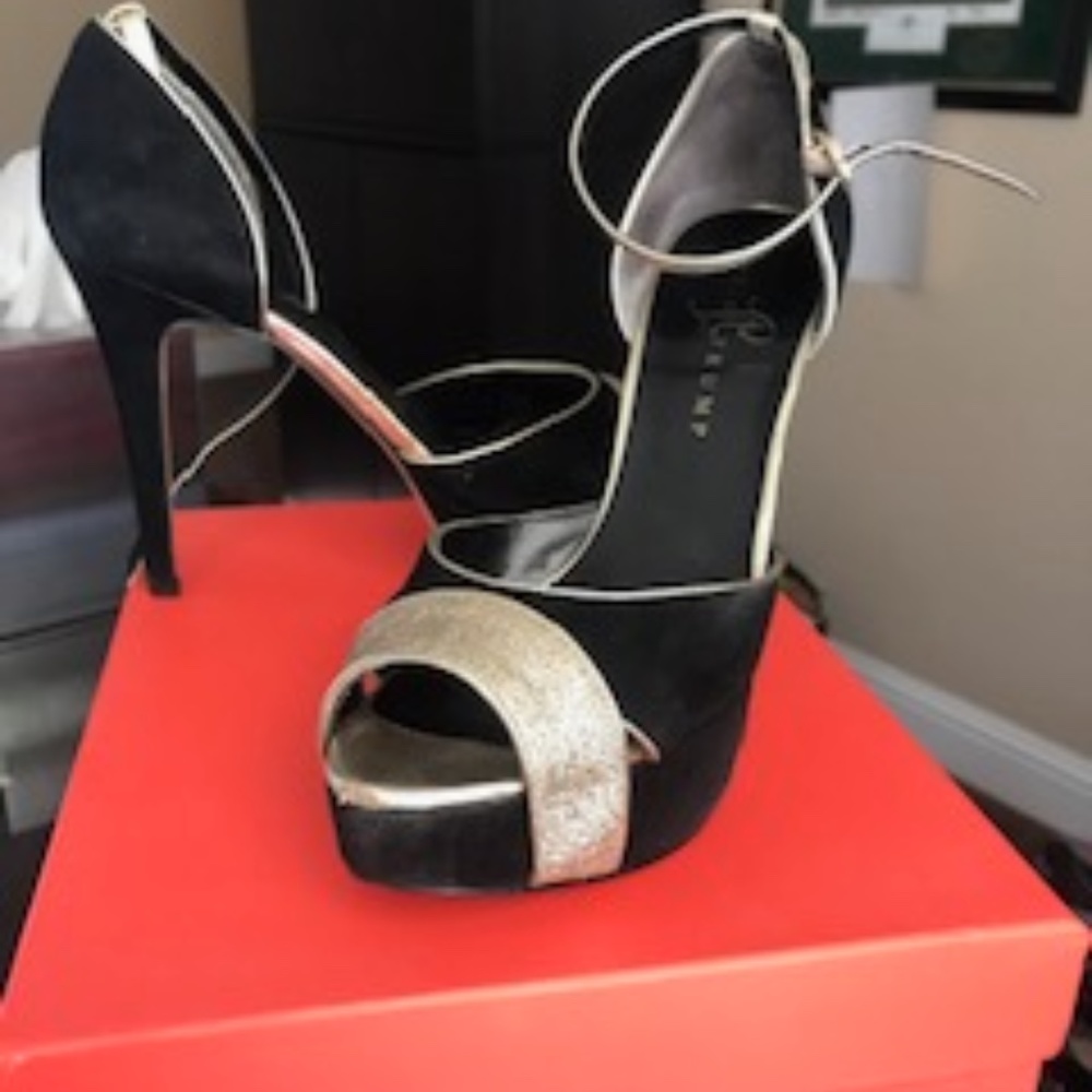Ivan Trump heels